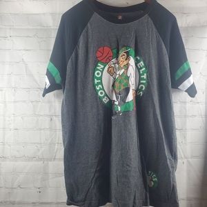 Celtics tee